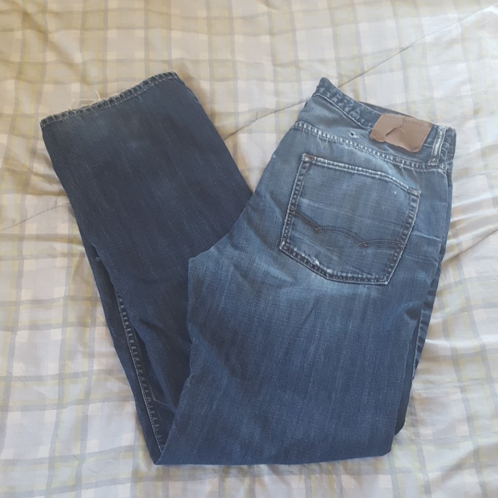 SOLD Men's American Eagle Jeans